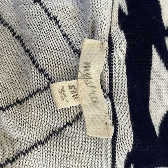 Mystree Womens Black & White Open Aztec Sweater - Picture 6 of 6